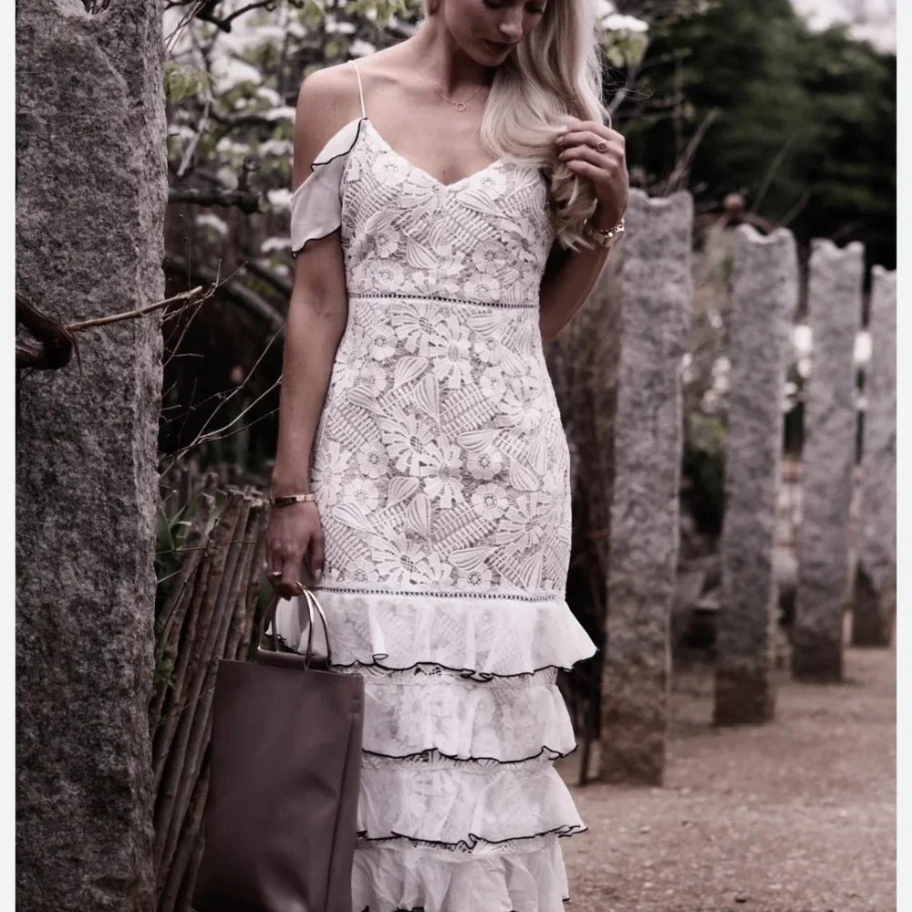 The Yellow Hanger White Black Lace Ruffle Tiered Midi Dress S